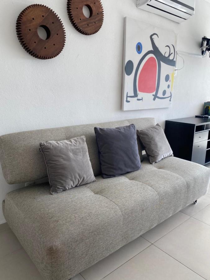Beachfront Loft Amara Apartment *